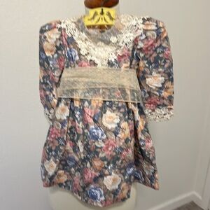 1988 Vintage Sarah Kent Victorian dress for Toddler 2T